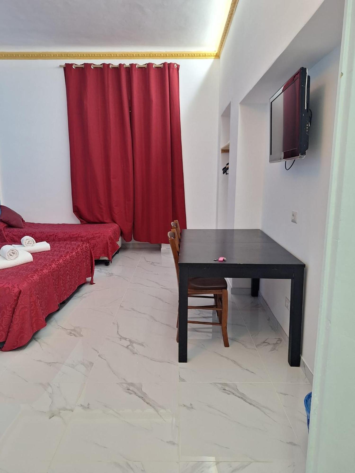 Relax On 247 Hostel Rome Buitenkant foto